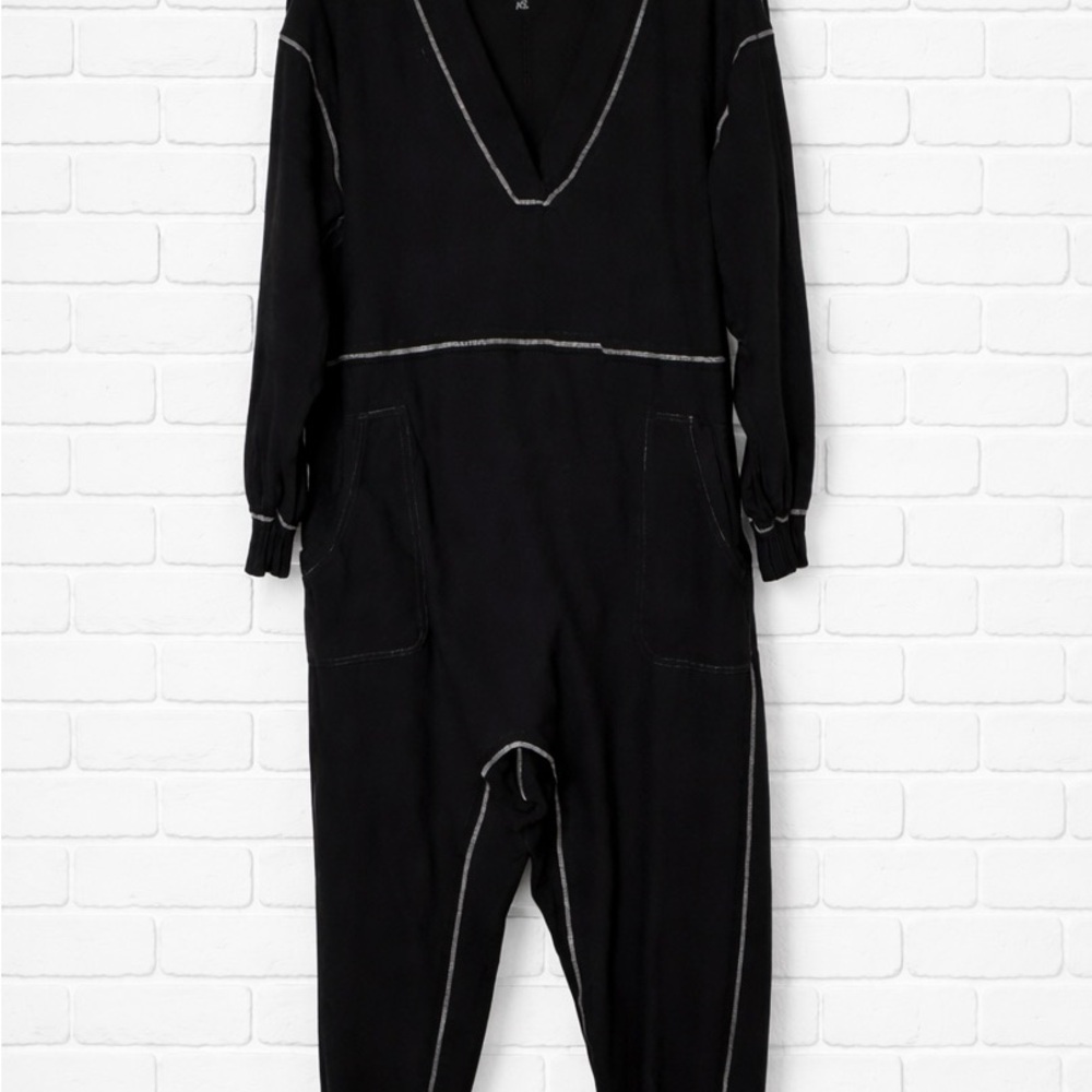 Over sized Black One-Piece Jumpsuit with Contrast Stitching natural life